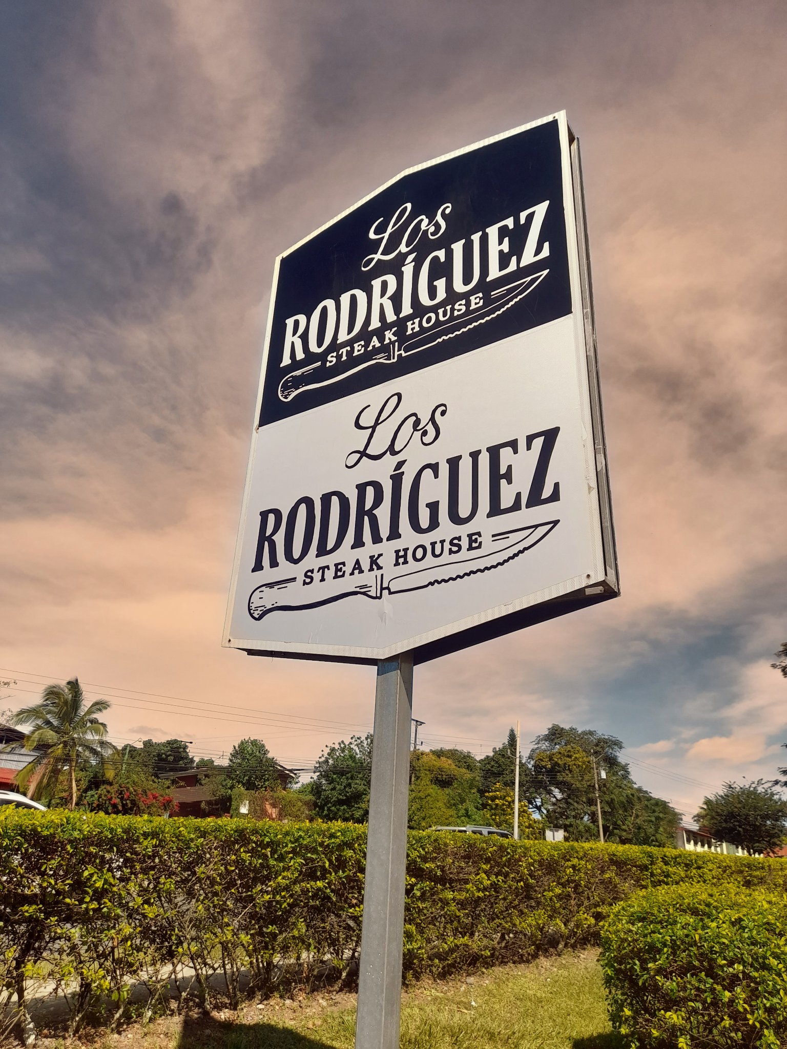 Los Rodríguez steak House 