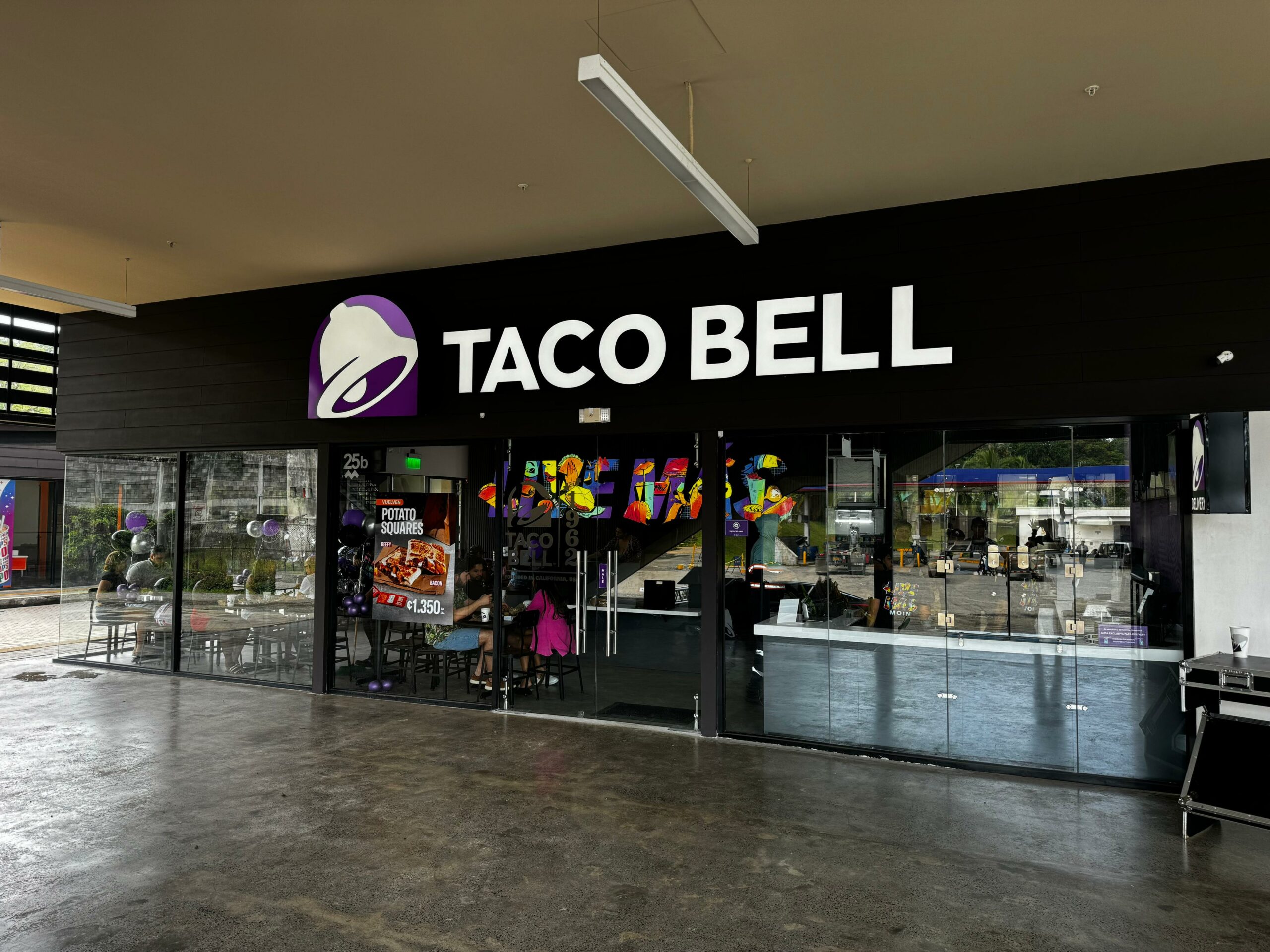 Taco Bell® inaugura en Limón su restaurante #52 en el país

